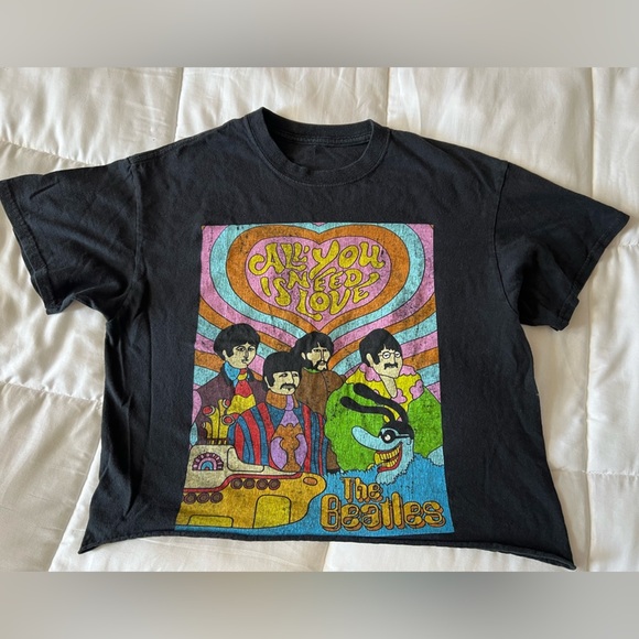 The Beatles Black Tee with Colorful Graphic - Picture 4 of 4